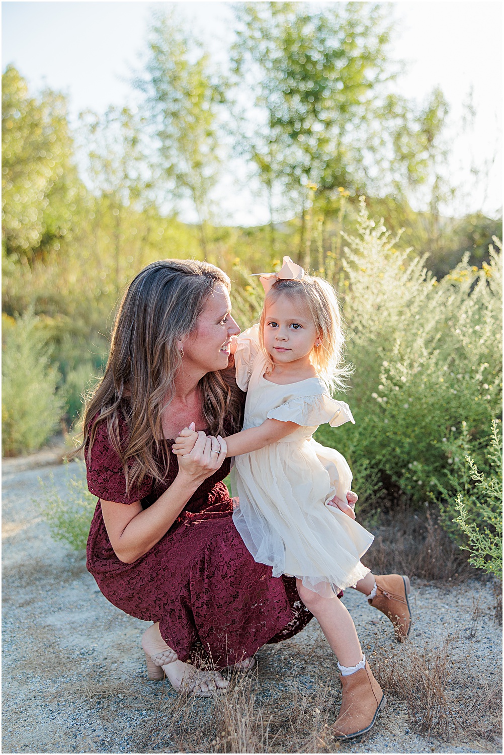 Menifee Family Photographer | Aubrey Rae | mommy and daughter maroon and cream dresses